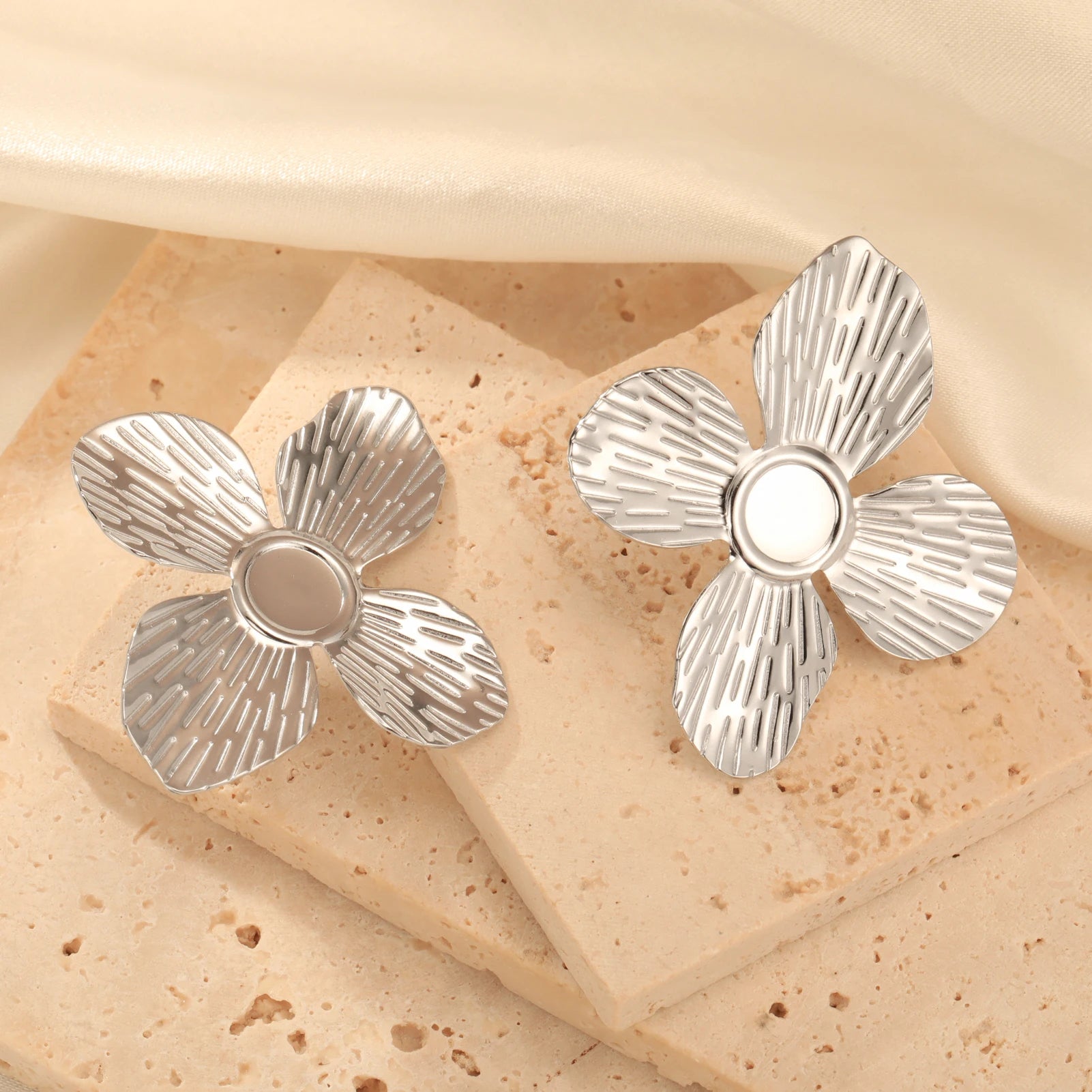 boucles d’oreilles Fleur Éternelle