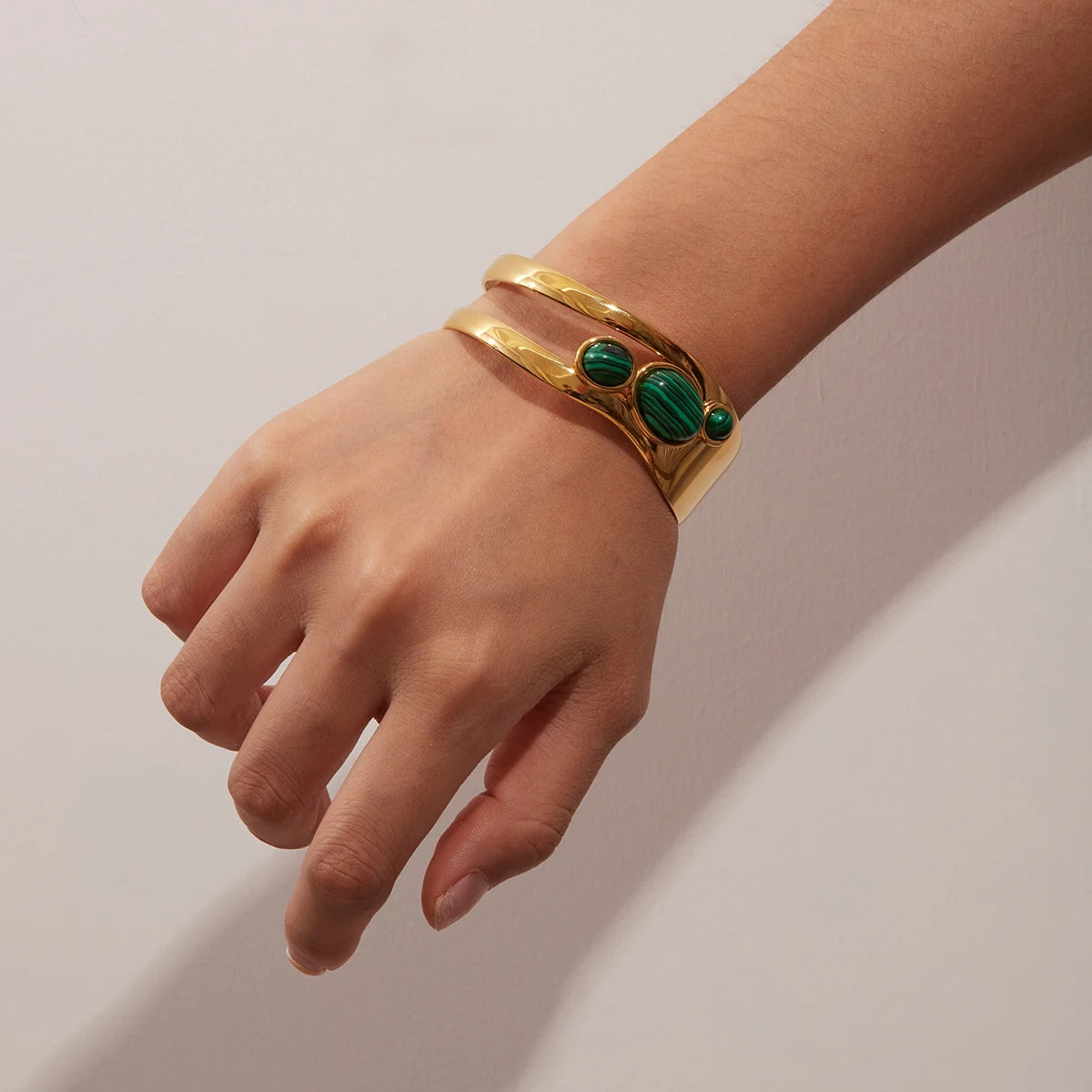 Bracelets Manchette Pierre