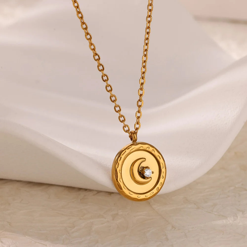 Collier Amulettes Dorés