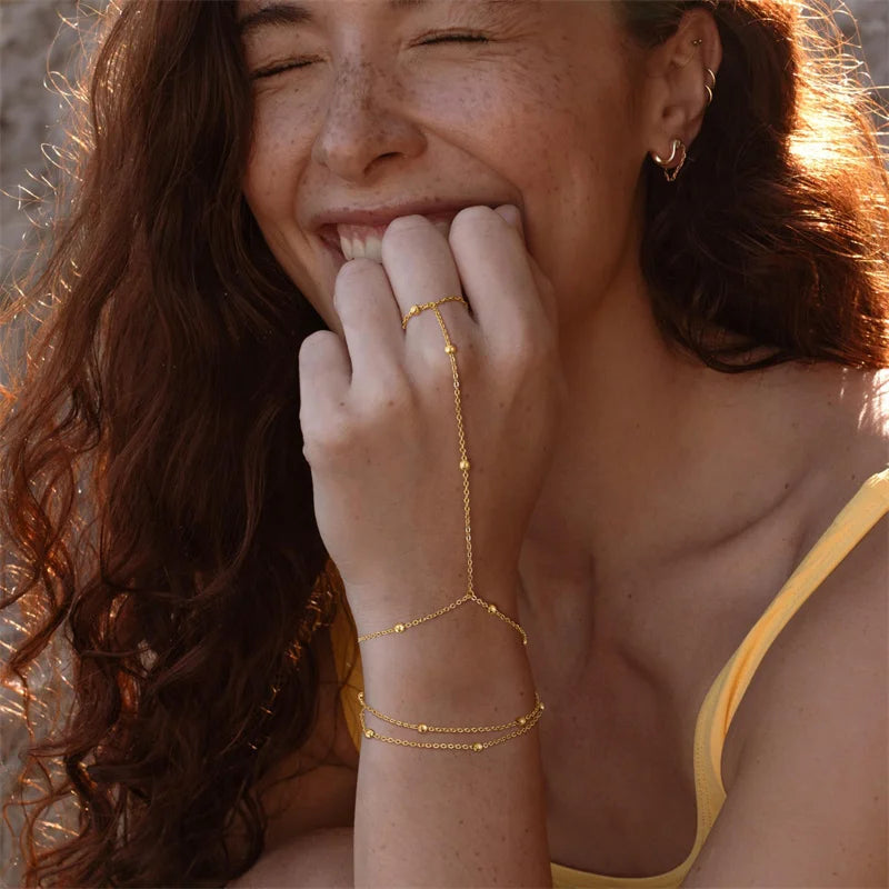 Bracelets de Main Chaîne Dorée